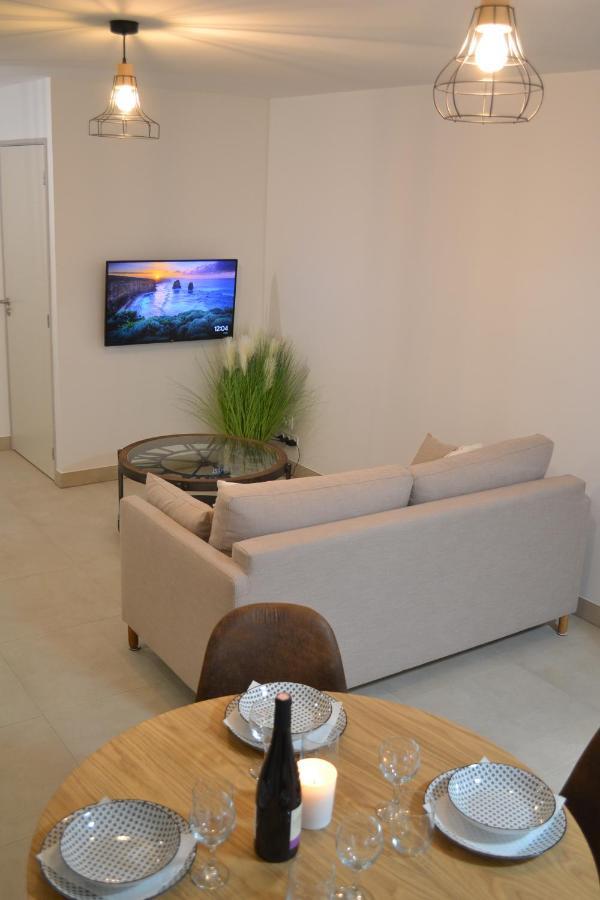 Appart Hotel La Gacilly-Centre Ville-Spa-Parking Екстер'єр фото